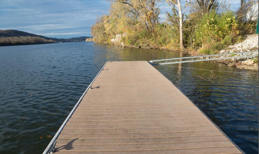 Nitro Boat Ramp and Dock; Nitro, West Virginia