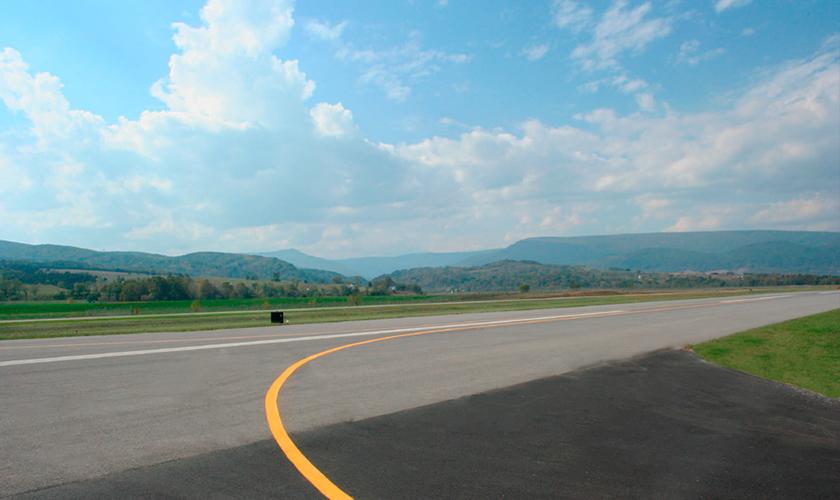Grant County Airport, Petersburg, WV